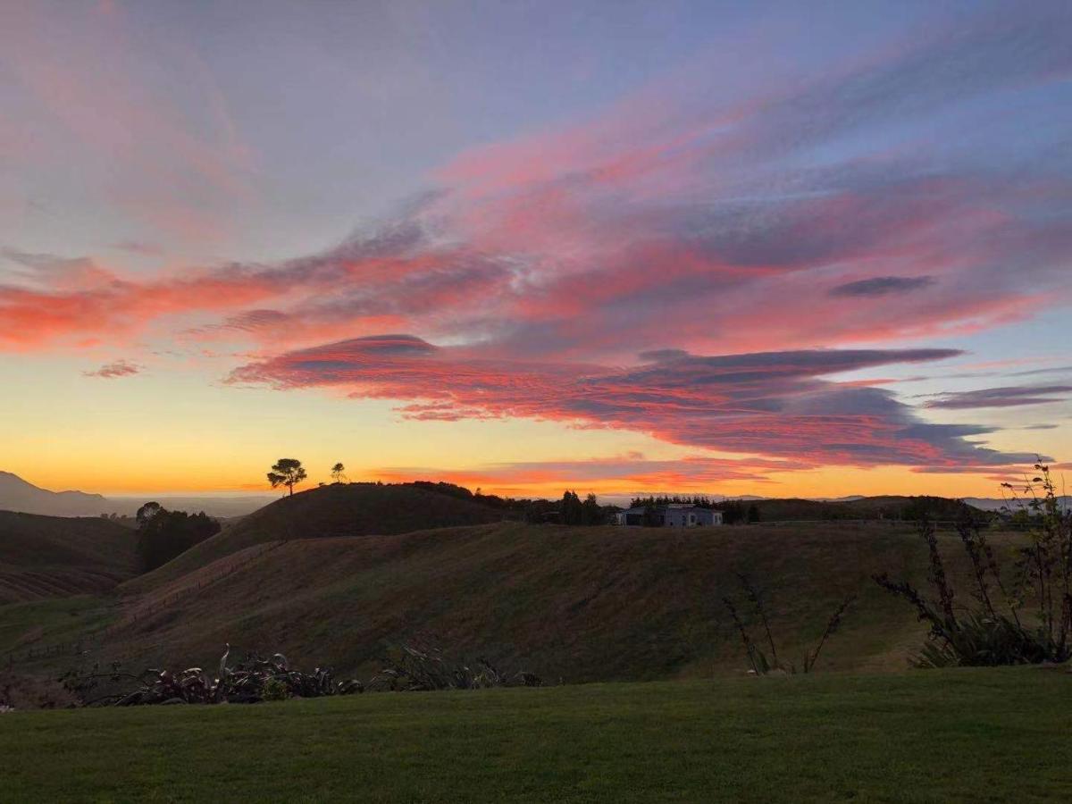 Hilltop Whakaipo Estate เทาโป ภายนอก รูปภาพ
