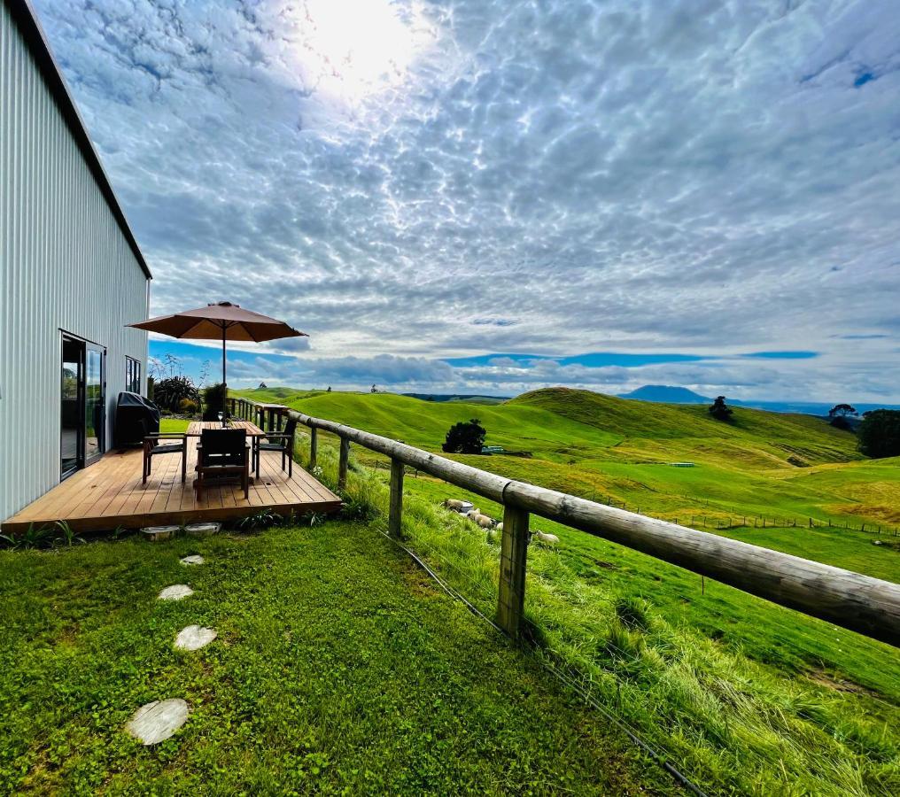 Hilltop Whakaipo Estate เทาโป ภายนอก รูปภาพ
