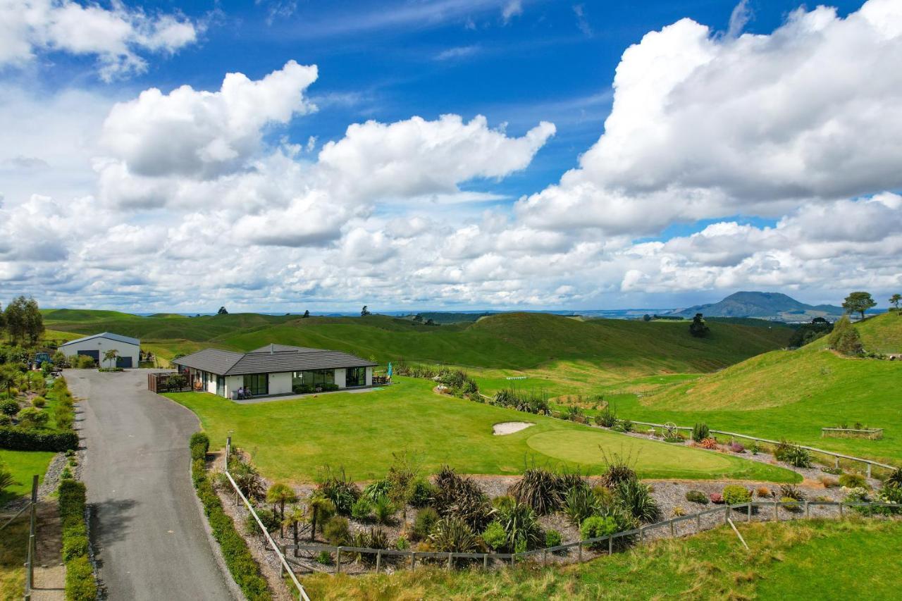 Hilltop Whakaipo Estate เทาโป ภายนอก รูปภาพ