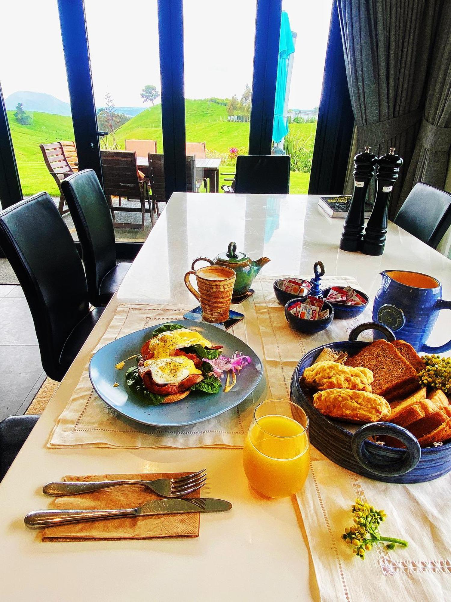 Hilltop Whakaipo Estate เทาโป ภายนอก รูปภาพ